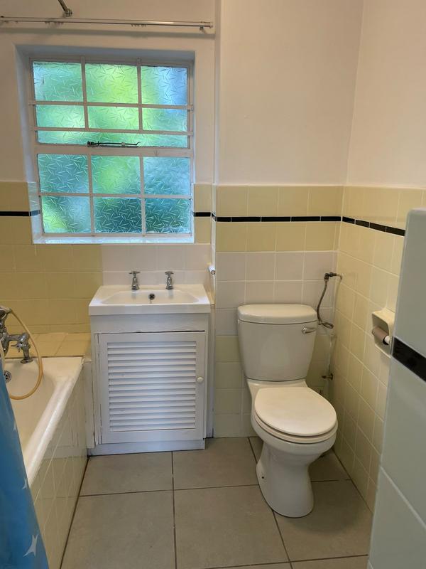 To Let 1 Bedroom Property for Rent in Rondebosch Western Cape
